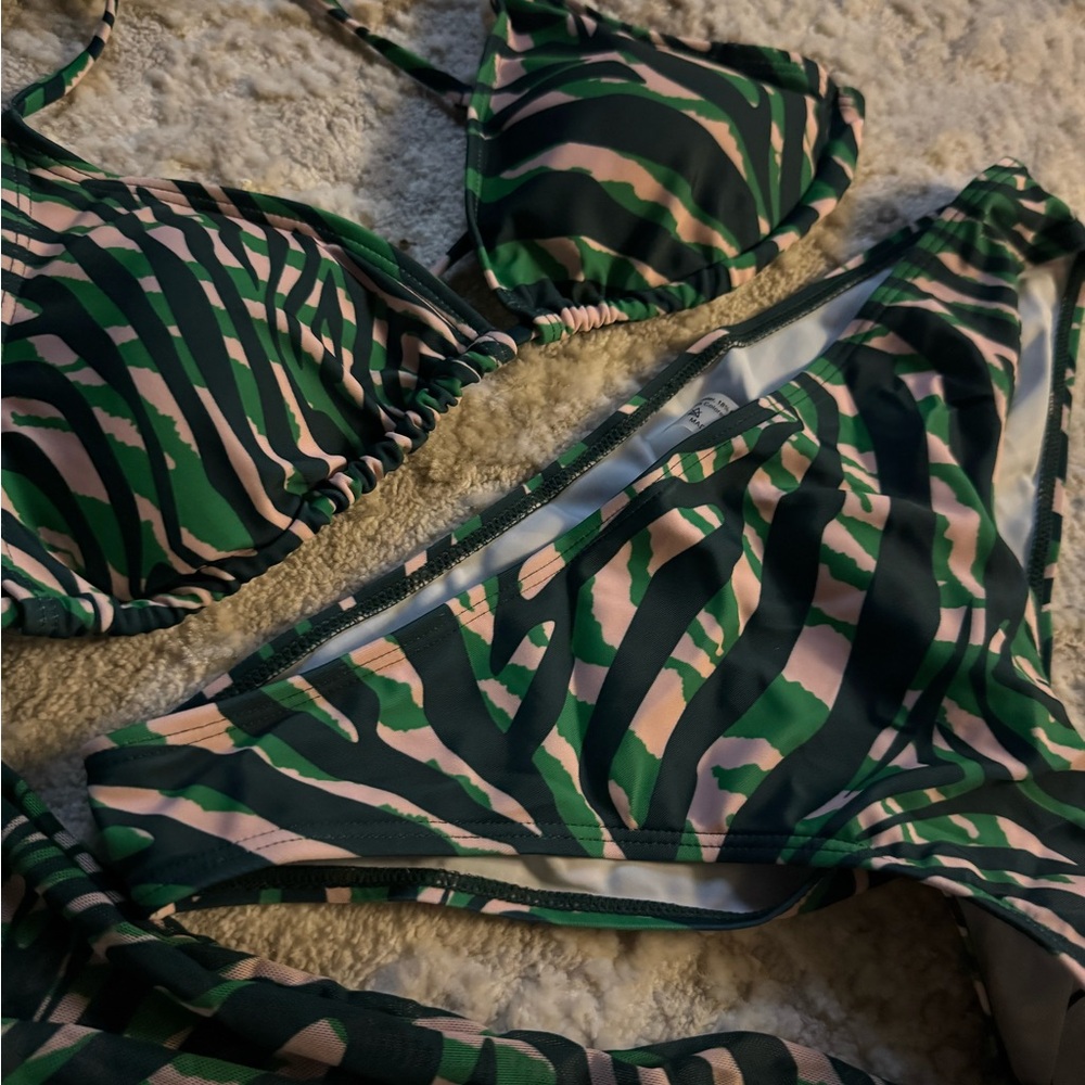 SHEIN Green and tan Zebra Print Bikini